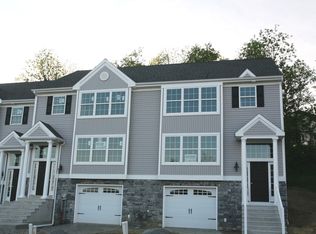 32 Myers Crossing, Lancaster, PA 17602
