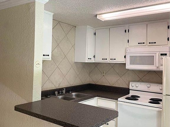 5th image of 1242 E Ocean View Ave