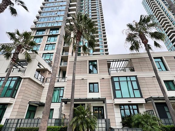 4th image of 1205 Pacific Hwy #108