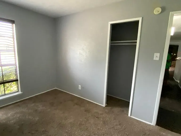 7309 Ashcrest Ln — Photo 24