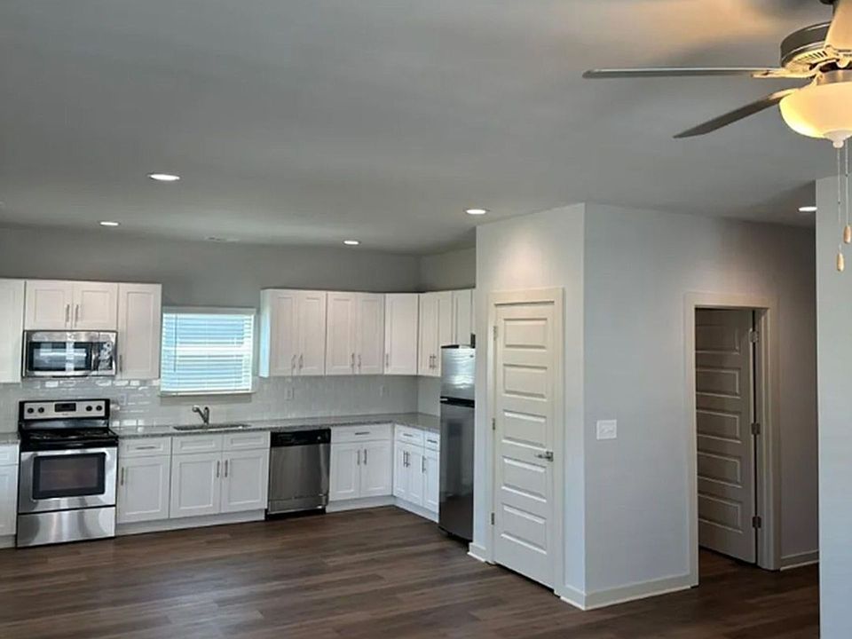 2nd image of 37 Bynum St #146