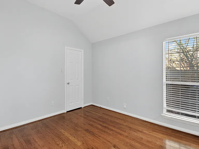 1604 Wagon Wheel Dr — Photo 25