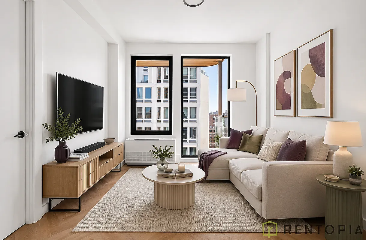 106 Fleet Place — Photo 1