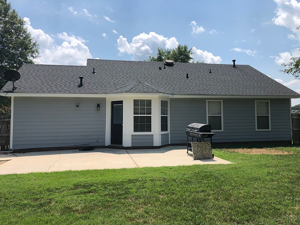 2nd image of 4656 Falcon Chase Dr SW