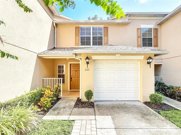 221 Sterling Springs Ln, Altamonte Springs, FL 32714