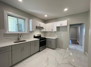 656 Adams Ave, Elizabeth, NJ 07201