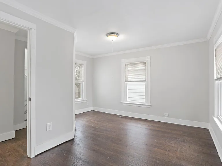 393 Huntington St — Photo 13