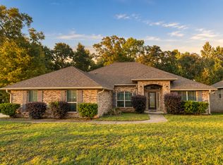 8622 Fernwood Loop N, Semmes, AL 36575