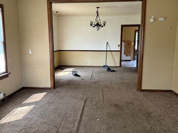 3rd image of 17144 S Park Ave