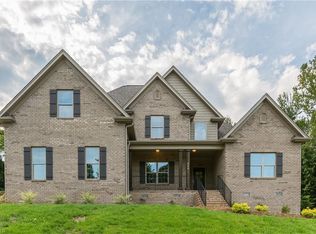 400 N Hiddenbrooke Dr N, Advance, NC 27006