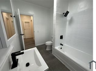 828 W 85th St #828, Los Angeles, CA 90044