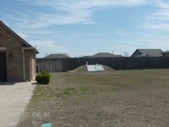 3rd image of 108 Surry