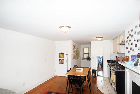 Rented by Buchbinder & Warren | media 5