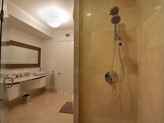 5th image of 18101 Collins Ave APT 1208