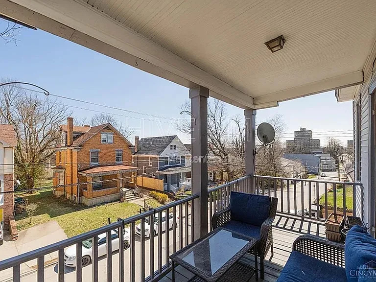 2705 Hackberry St #1 — Photo 5