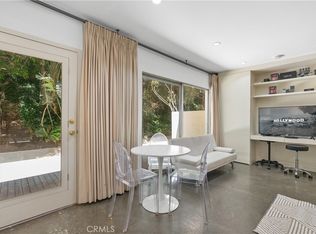 8787 Shoreham Dr APT B4, West Hollywood, CA 90069