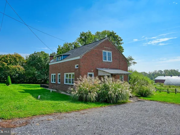 528 Jonestown Rd, Jonestown, PA 17038