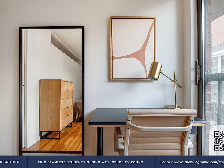 123 E 54th St #4D — Photo 11