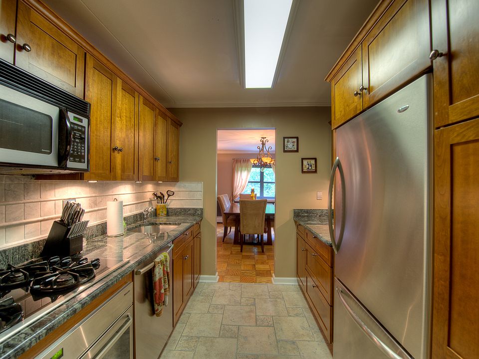 1st image of 200 Diplomat Dr APT 8D