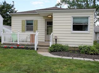 2759 Archwood Pl, Cuyahoga Falls, OH 44221