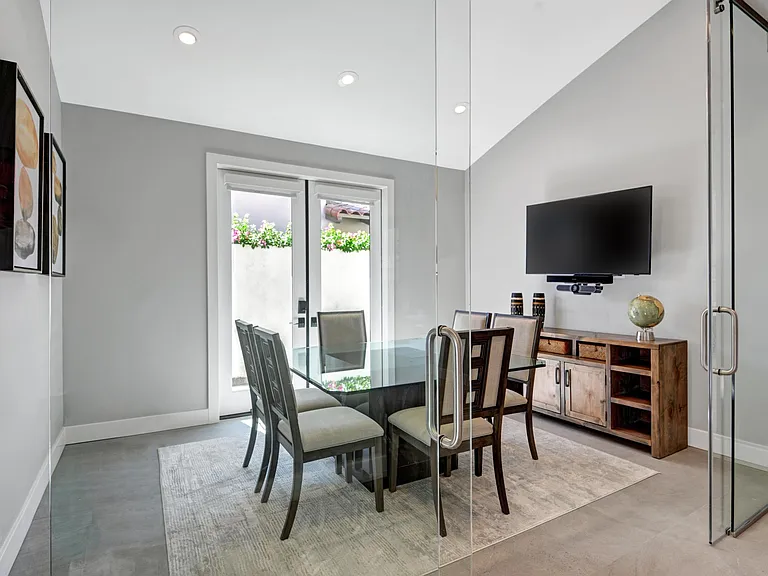 54435 Southern Hls — Photo 21