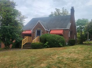 304 Patricia Dr, Ellwood City, PA