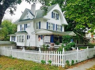 201 E Orchard St, Odessa, MO 64076