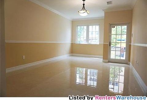 3rd image of 3243 NE 5th St #3243