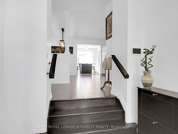 4th image of 622 Silver Spruce Way