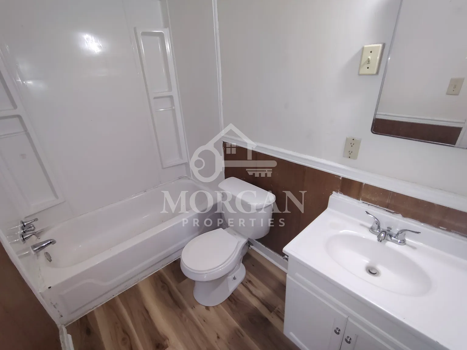 1406 West Main Street - Muncie - 1/2 — Photo 4