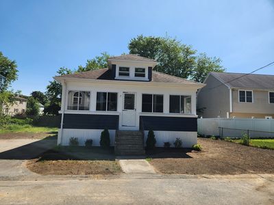 7 Duluth St, Fall River, MA, 02721