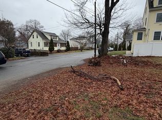 7 Waldo St, Randolph, MA 02368