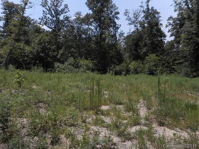 2nd image of 6 Saddle Ridge Dr