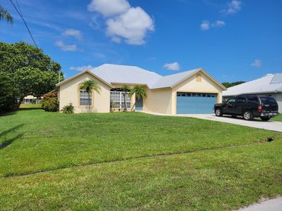 2570 SE West Blackwell Drive SE, Port Saint Lucie, FL, 34952