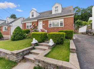 233 Woodland Ave, Yonkers, NY 10703