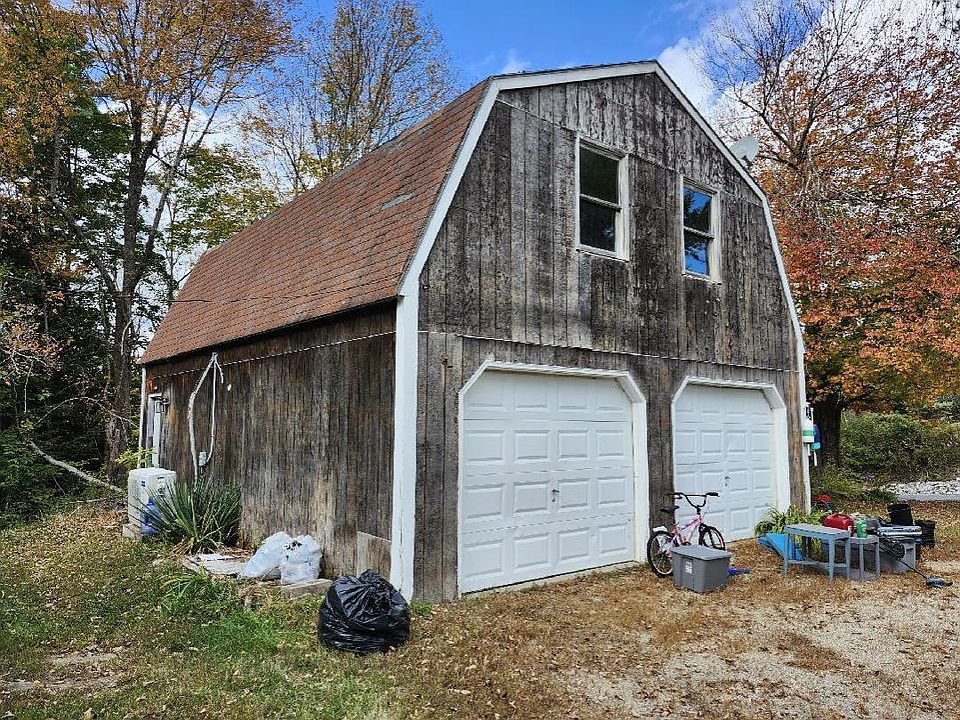2nd image of 165 Webster Corner Road