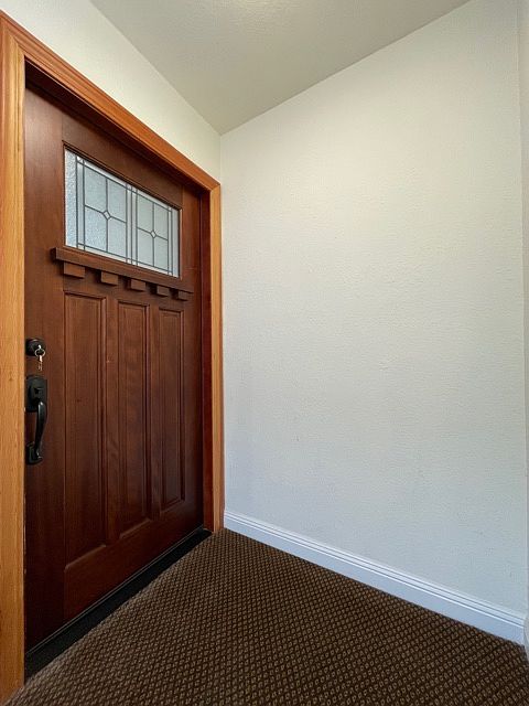 1st image of 1338 25th Ave