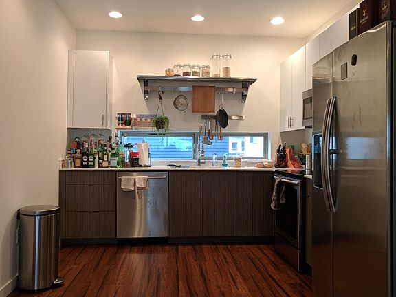 3rd image of 4242 S Greenbelt Station Dr