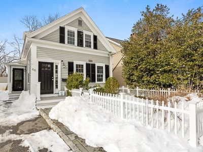 66 Summer St, Cohasset, MA, 02025