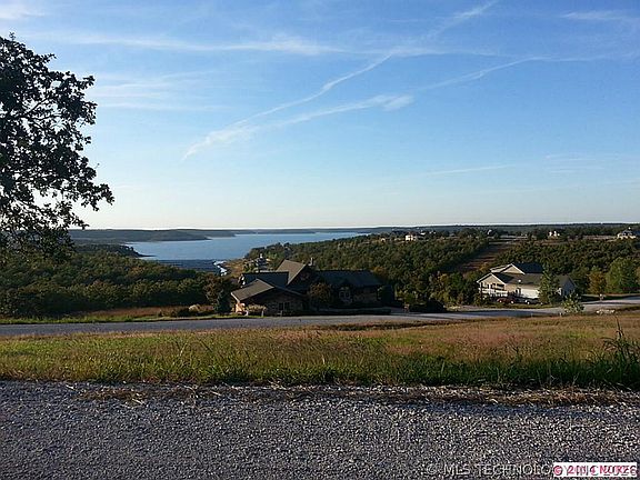 5th image of 11 Avalon Dr