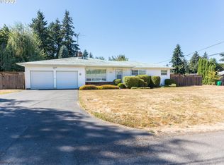 935 NE 157th Ave, Portland, OR 97230