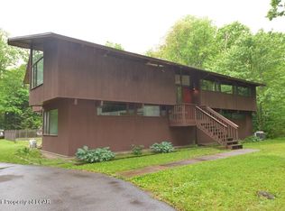 92 Woodside Dr, Freeland, PA 18224