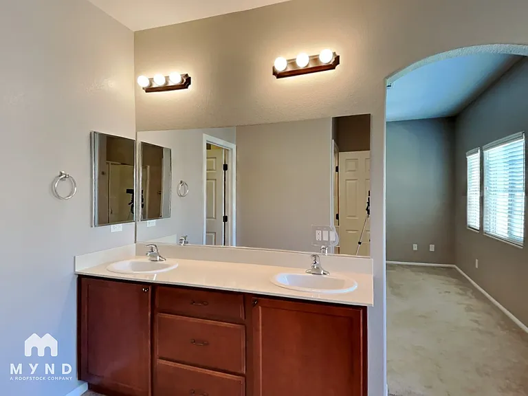 8459 Spirit Vale Ave — Photo 9