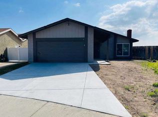 12357 Vista Hermosa Dr, Moreno Valley, CA 92557