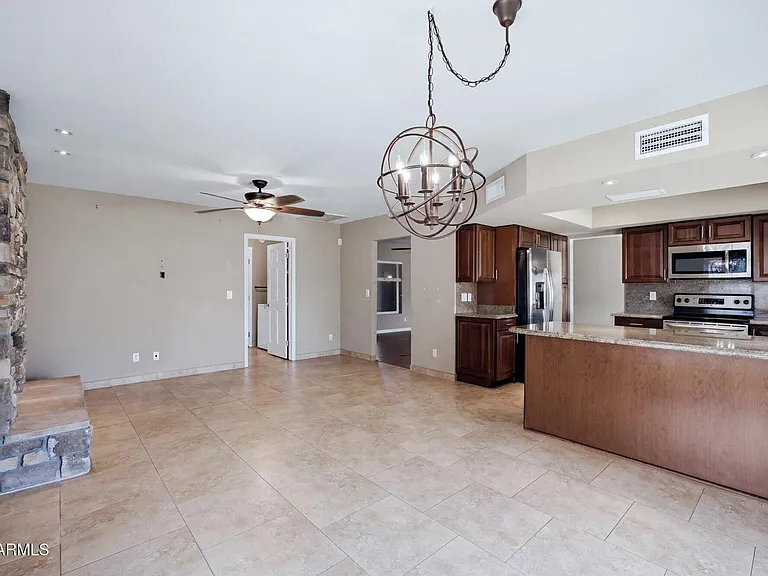 6259 E Acoma Dr — Photo 4