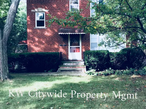 2364 Westmoor Rd, Rocky River, OH 44116