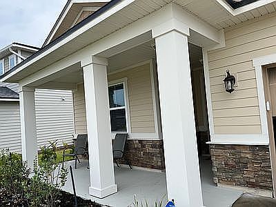 2nd image of 2085 Amberly Dr