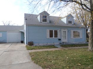 1320 N Cedar St, Grand Island, NE 68801