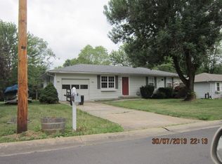 818 Tuley Rd, Moberly, MO 65270