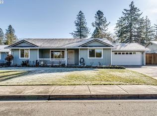 87639 Oak Island Dr, Veneta, OR 97487